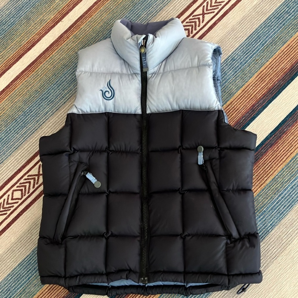 ISIS Women’s Down Filled Puffer Vest Size 6